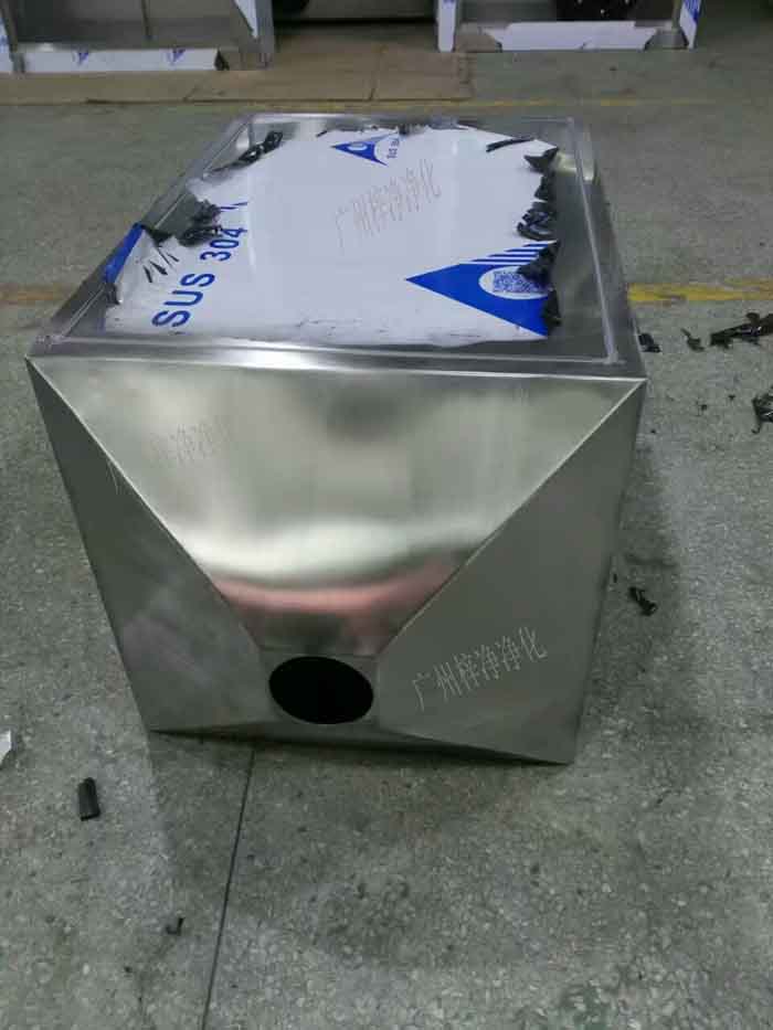 增壓新風(fēng)柜廠家建議初效過濾器，中效過濾器每季度更換一次，視實(shí)際使用情況可適當(dāng)延長或縮短更換周期；