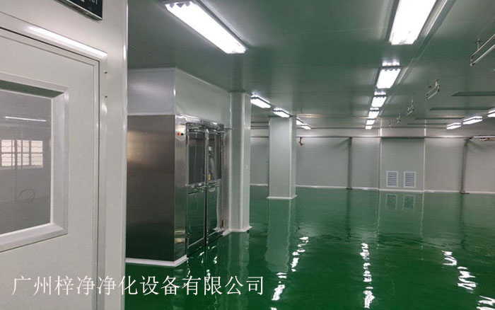 風(fēng)淋室主要用于對(duì)進(jìn)入潔凈室的人員進(jìn)行預(yù)處理，以減少帶入的塵埃和污染物。